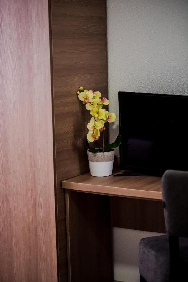 Hotel Ihtis Medugorje Buitenkant foto